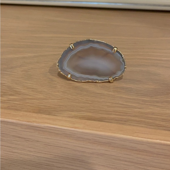 Large Stone Ring - Picture 3 of 4